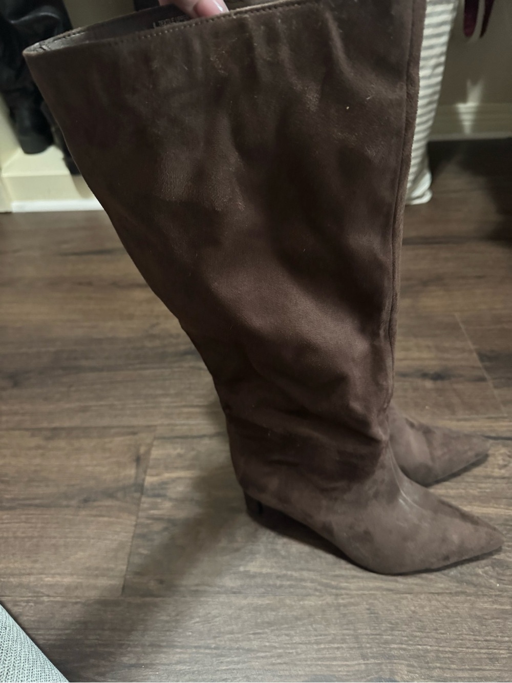 Women's Brown Suede Knee-High Boots - Classic Style